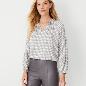 Ann Taylor - Houndstooth Tie Neck Tunic Top | L